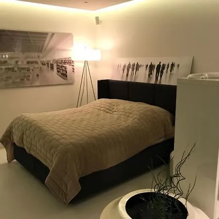 아파트 - Stylish Moebliert In Direkter Seenaehe